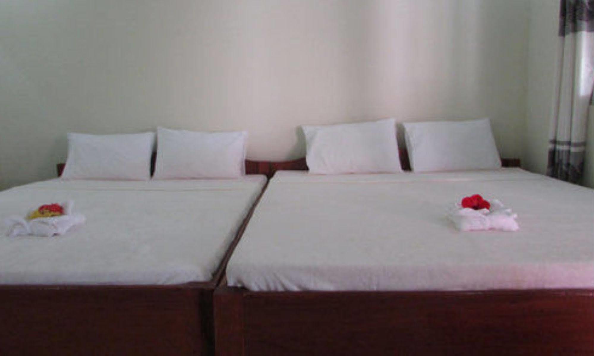 סיהאנוקוויל Manita Anna Guesthouse Jullyanna Before מראה חיצוני תמונה